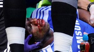 Xoc de Drogba amb el meta Ruddy.