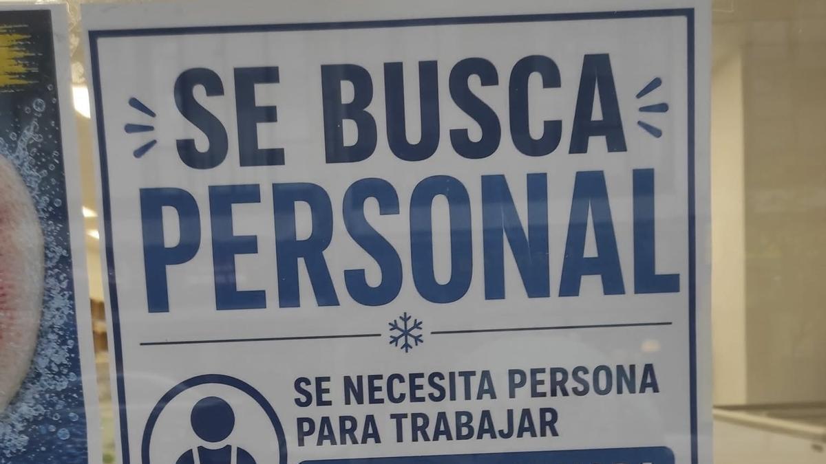 Anuncio de una oferta de empleo