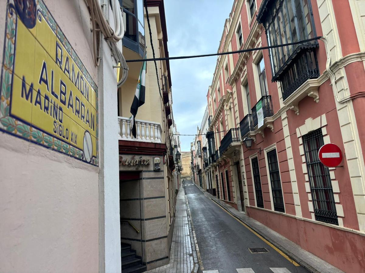 La calle Ramón Albarrán de Badajoz se someterá a una renovación profunda para convertirla en plataforma única.