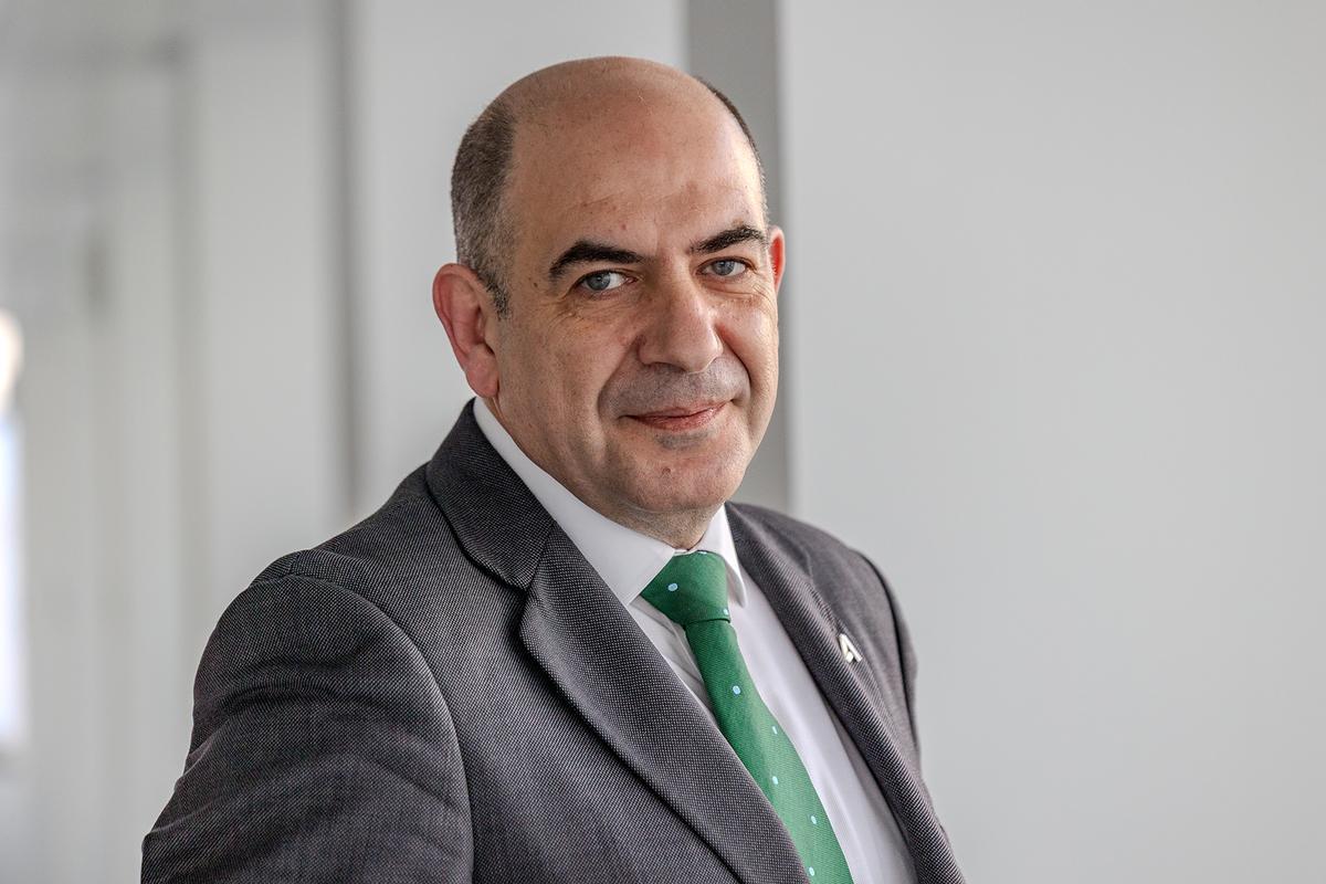 Santiago Macho, Presidente de Aunna.