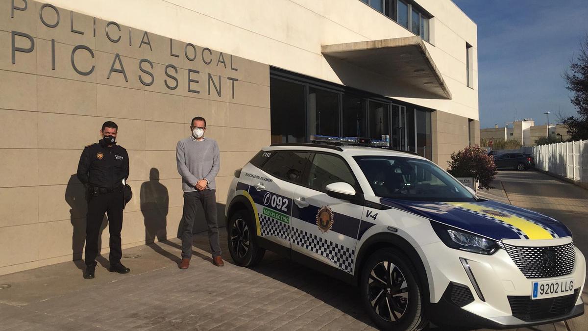 Coche eléctrico para la Policía de Picassent