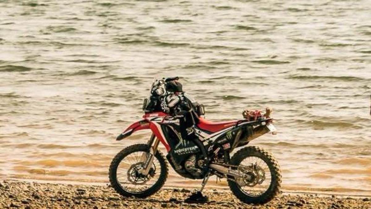 Imagen de una moto en el Motorbeach.