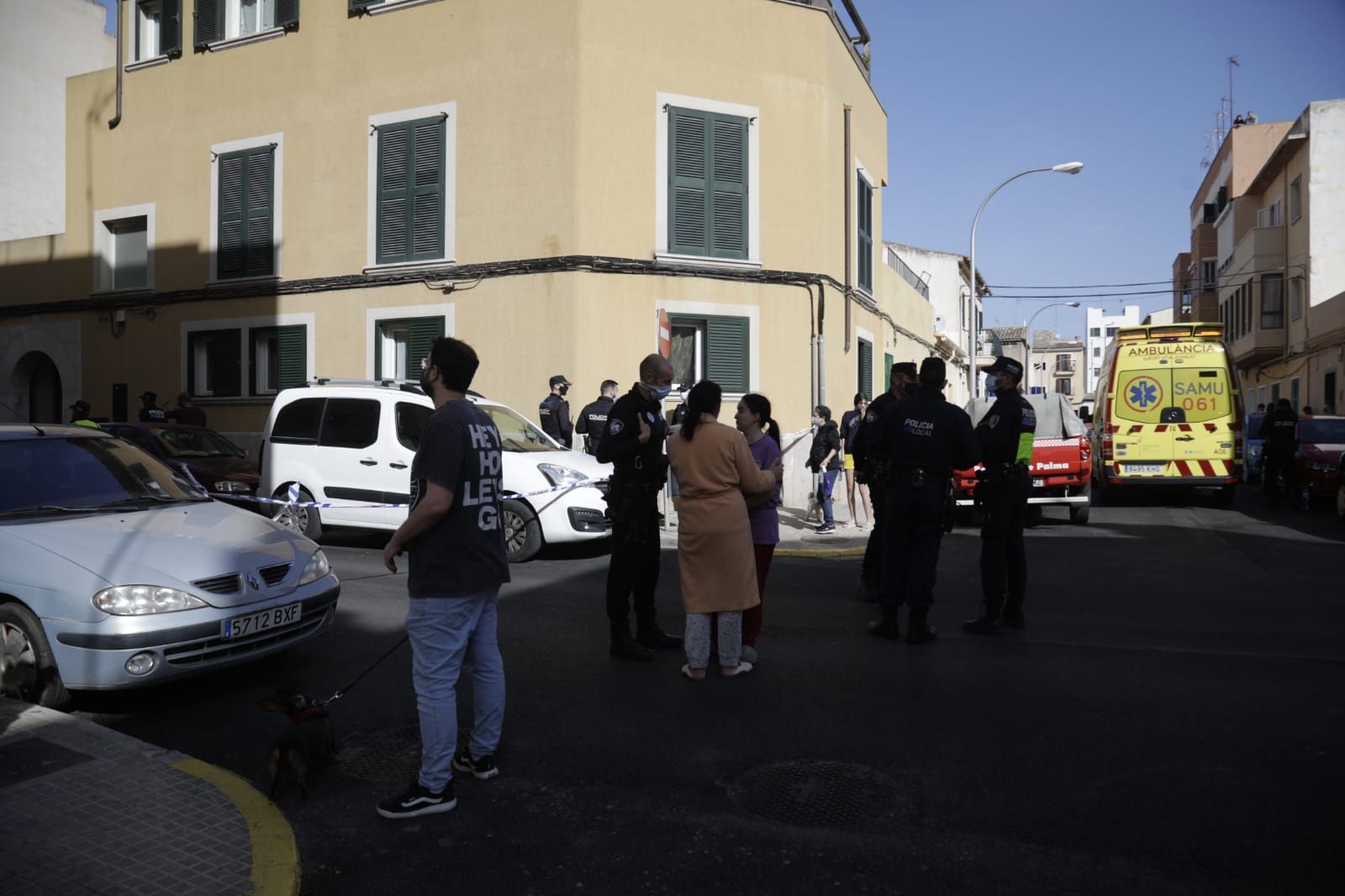 Una persona sufre quemaduras graves en un incendio en La Soledat