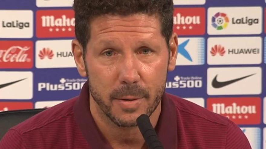 Simeone reconoce la reducción de su contrato: "Estamos bien, no cambia nada"