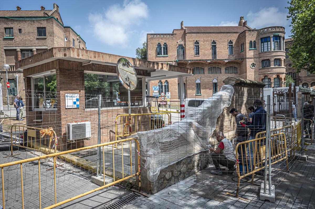 Un hombre muere al caerle un muro en el recinto de Sant Pau en Barcelona