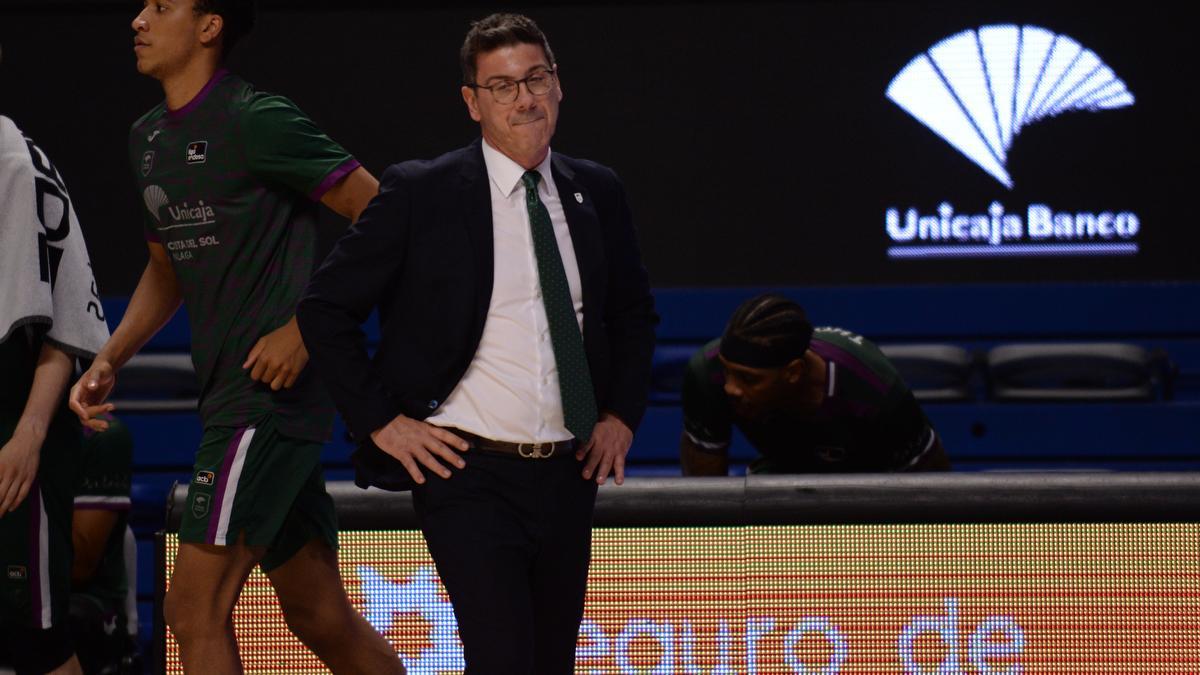 Fotis Katsikaris, durante el partido frente al Madrid en el Carpena