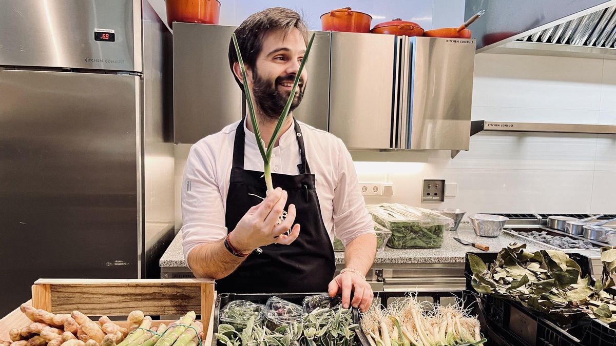 Coco Montes, con las verduras del día, en Pabú.