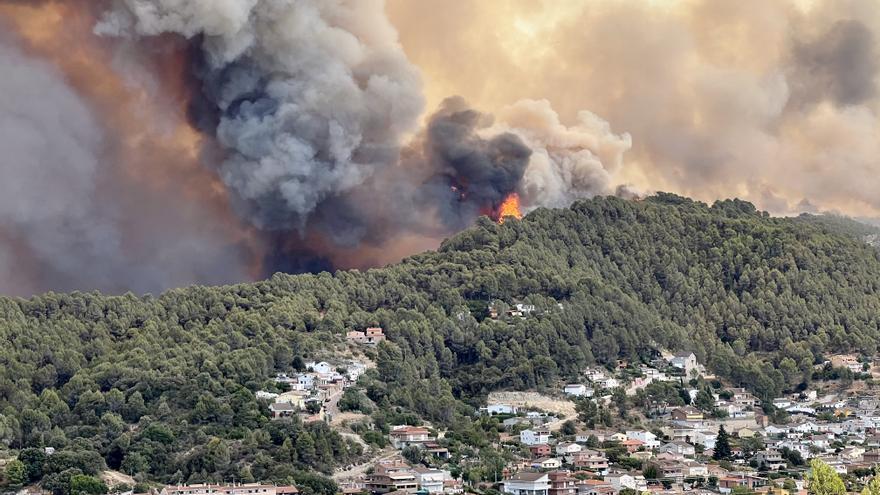L&#039;incendi del Bages ja ha afectat més de 1.600 hectàrees