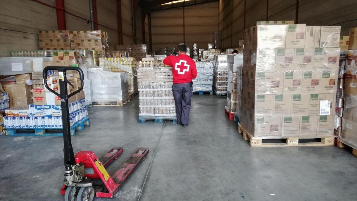 Cruz Roja distribuirá en Baleares 348.000 kilos de alimentos a personas vulnerables