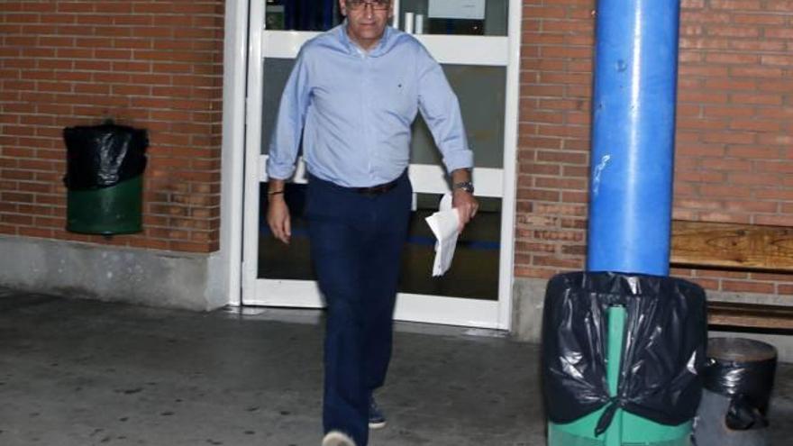 José Antonio Navarro, saliendo de la cárcel, en octubre de 2014.
