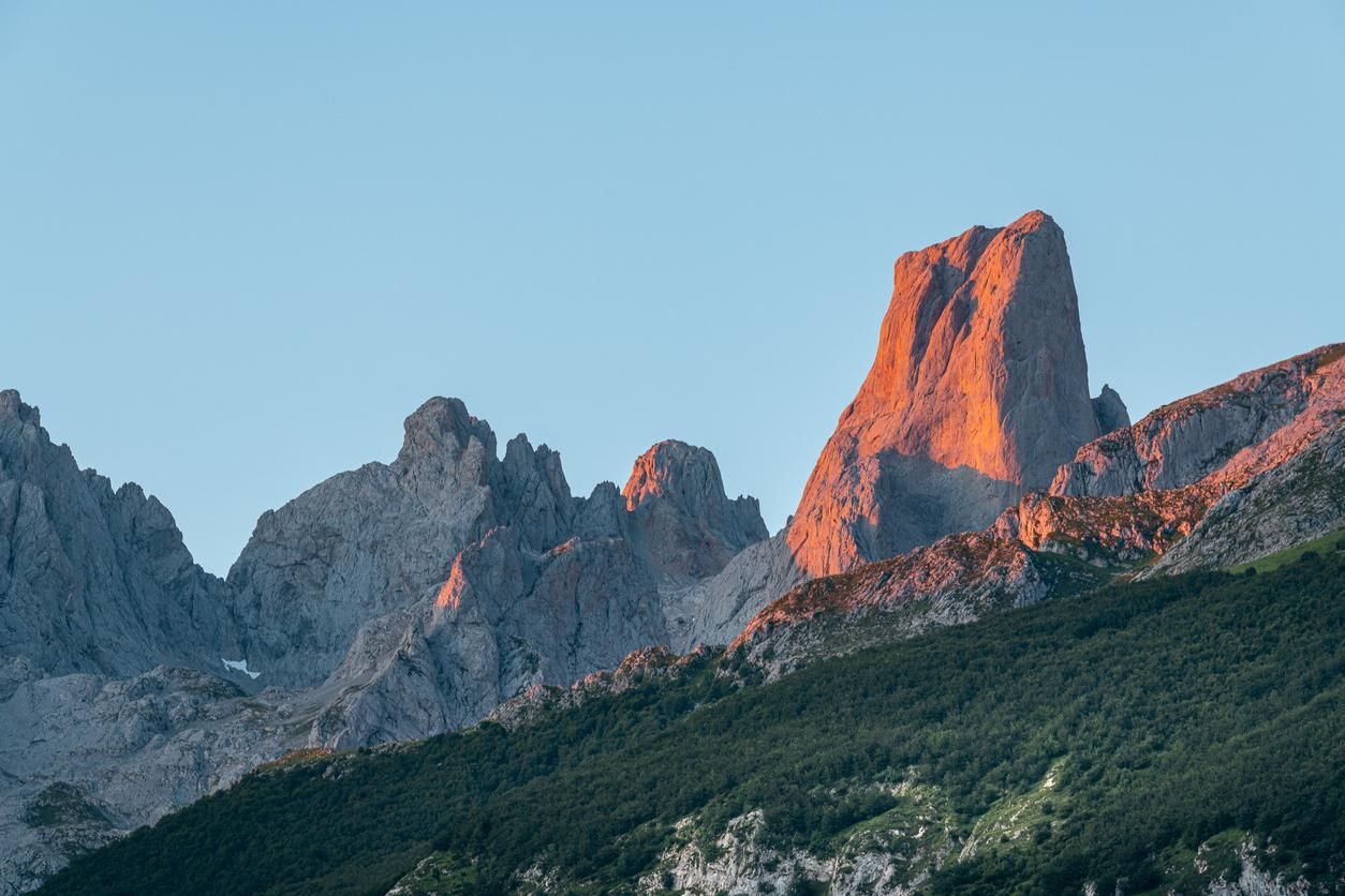Vista del Picu Urriellu.