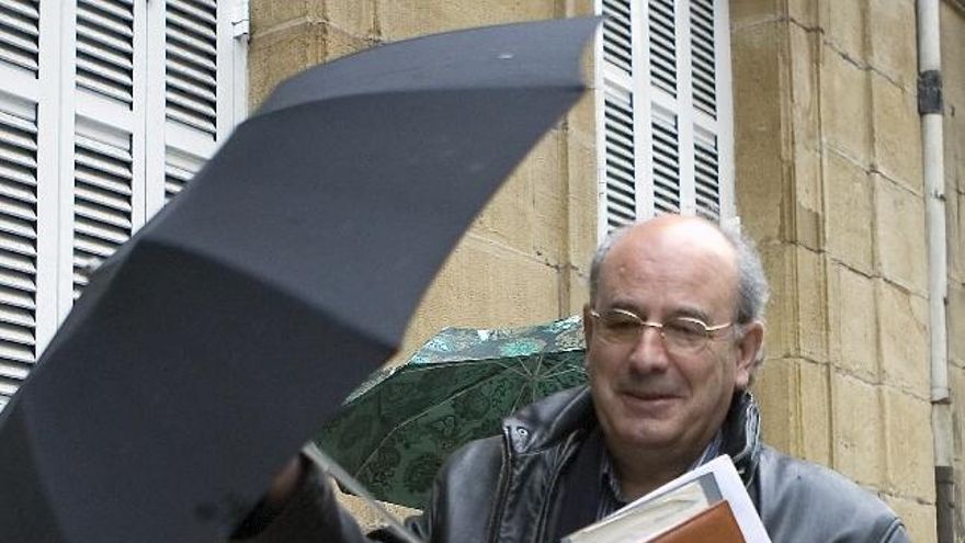 emilio pujol descrkbe a bee