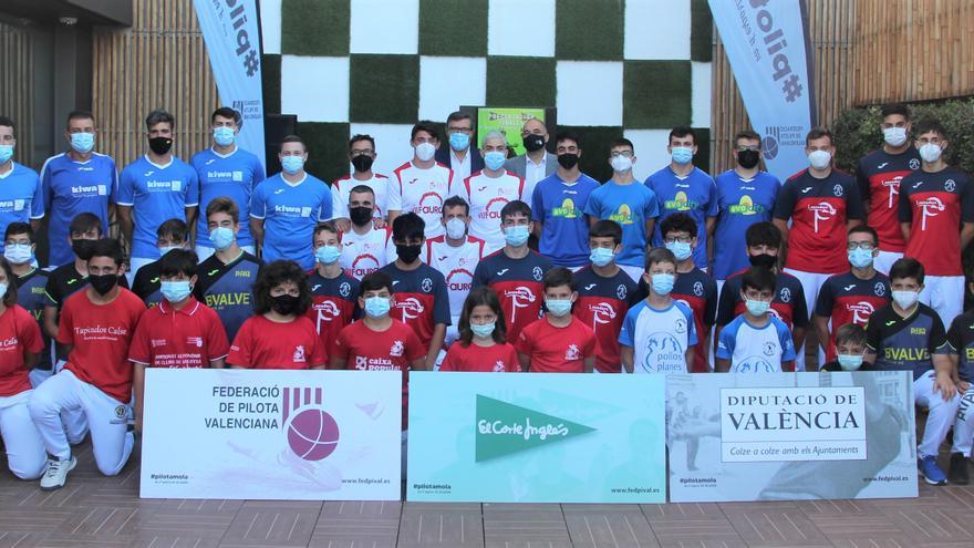 Presentació 46 edició del Campionat Autonòmic de Galotxa, trofeu El Corte Inglés