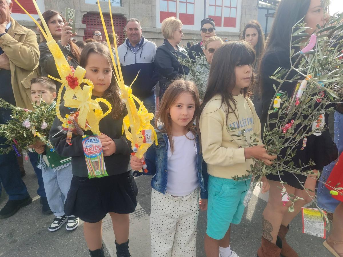 Así se vivieron la bendición de los ramos y la procesión de la Borriquilla Así se vivieron la bendición de los ramos y la procesión de la Borriquilla