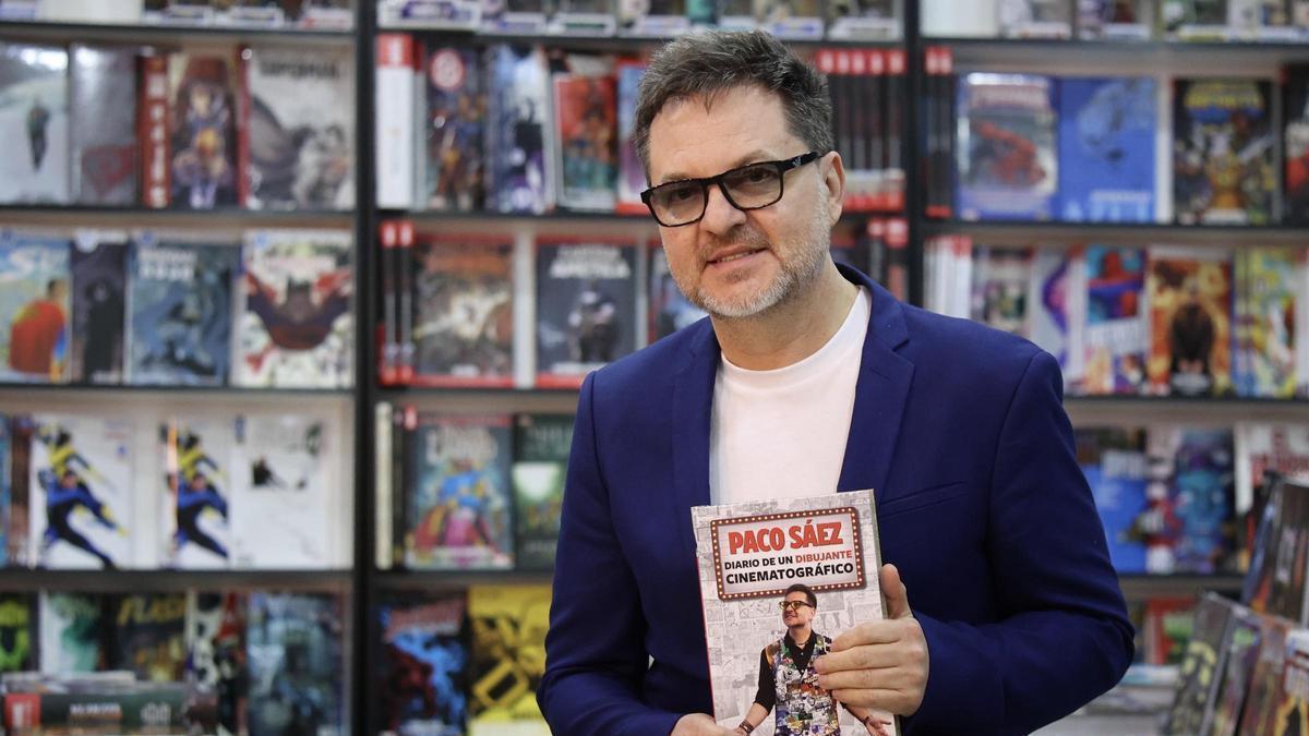 Paco Sáez firmó ejemplares de su nuevo libro 'Diario de un dibujante cinematográfico' (Dolmen Editorial), en la librería 7Héroes de Murcia