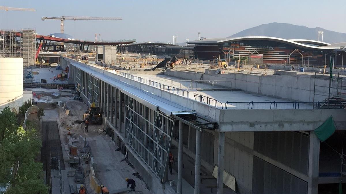 zentauroepp47644324 economia aeropuerto de chile190405195157