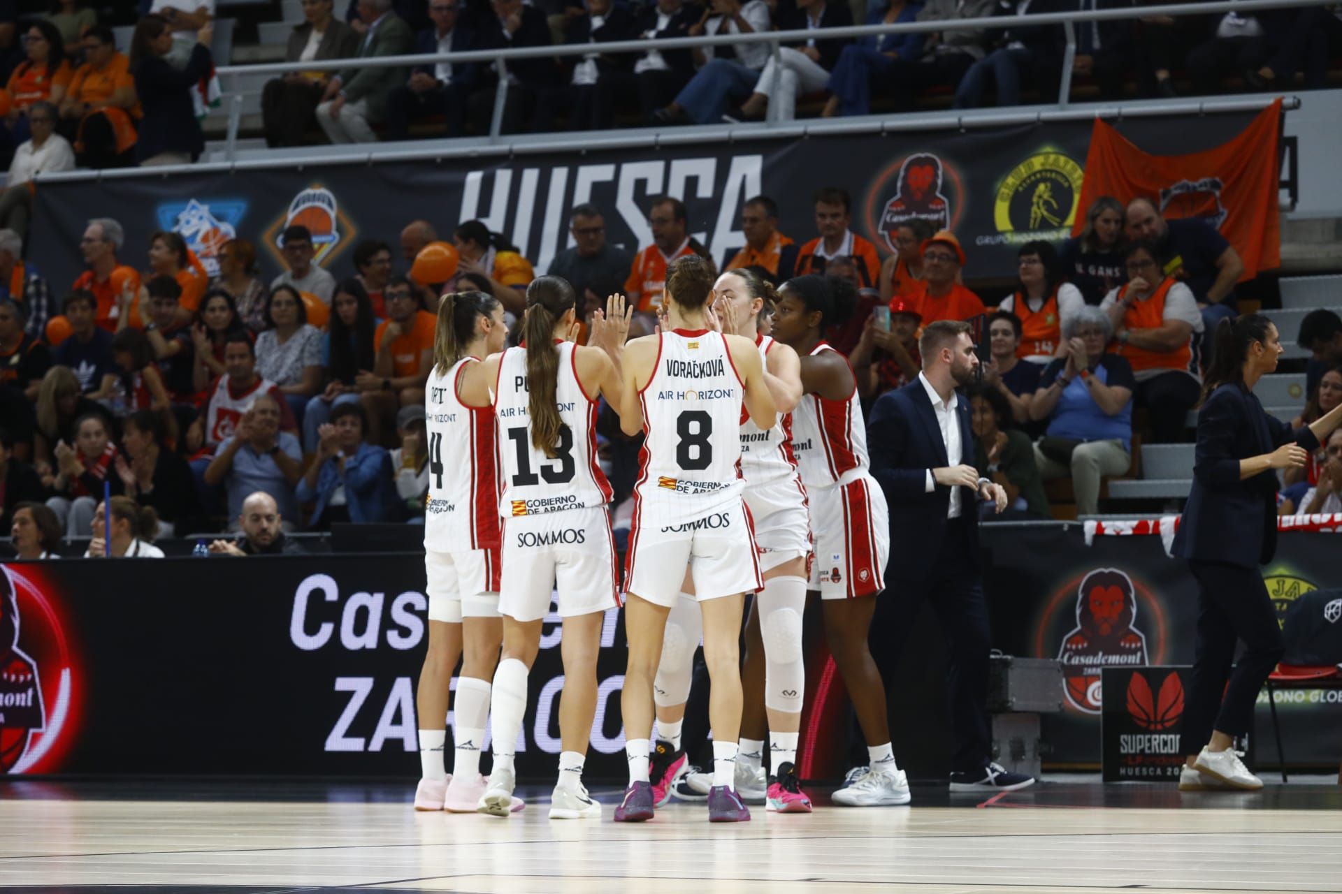 El Casademont Zaragoza - Valencia Basket, en imágenes
