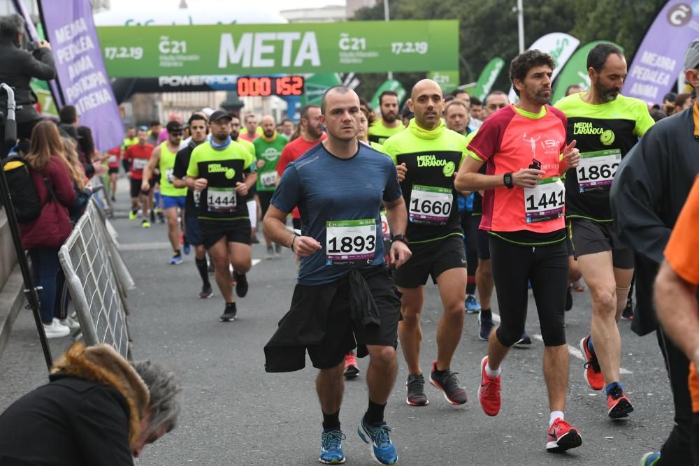 Búscate en la galería del medio maratón Coruña21