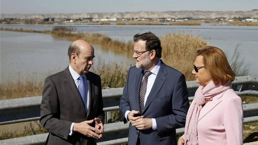 Rajoy, &quot;en el andamio&quot; frente a los &quot;ociosos&quot;