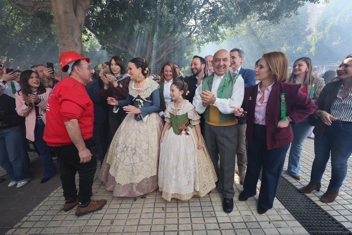 Galería de imágenes: Mascletà del jueves 12 de marzo en la Magdalena