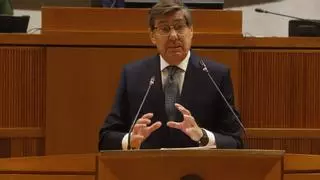 Aliaga dice "adiós con el corazón"