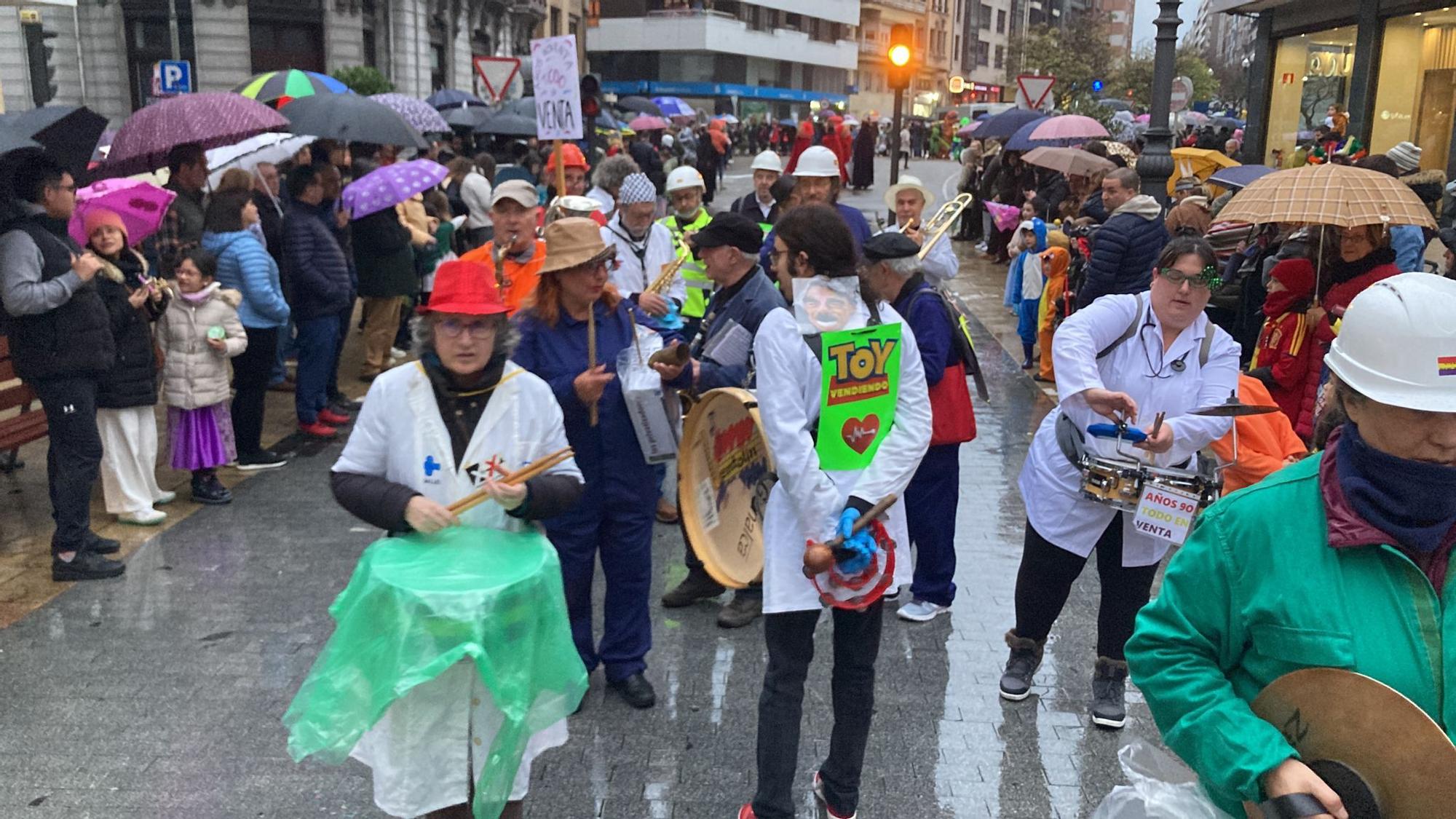 Gran Desfile d'Antroxaos, Moxigangues y Carroces en Avilés