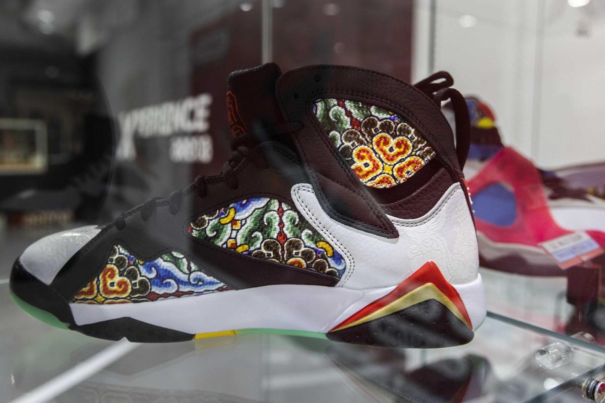 Michael Jordan aterriza en València