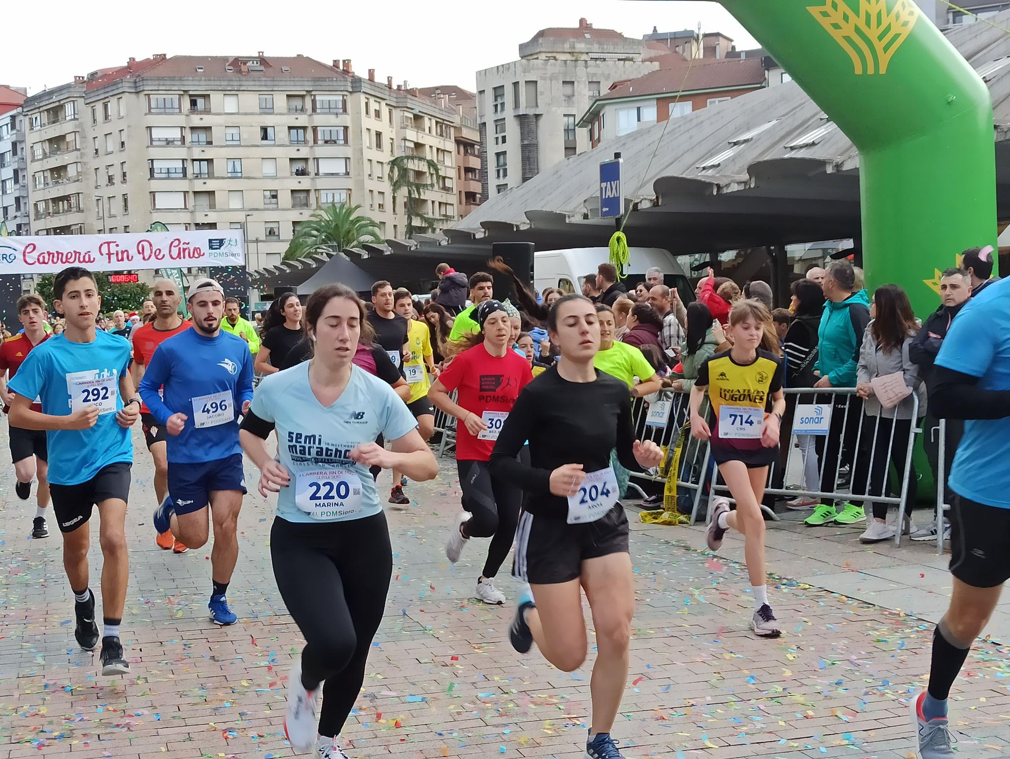 Casi 1.500 participantes disputan la carrera de Fin de Año de Pola de Siero