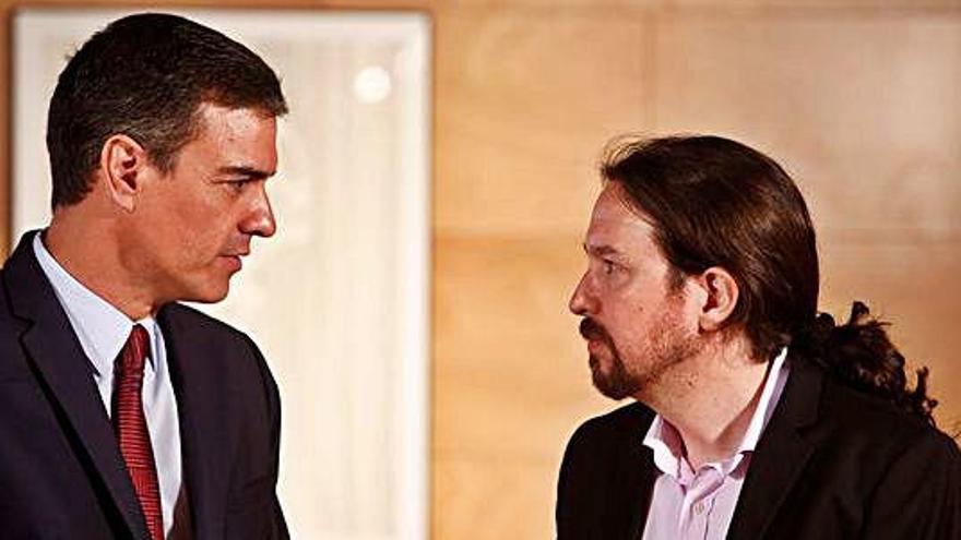 Pedro Sánchez i Pablo Iglesias en la reunió del 9 de juliol