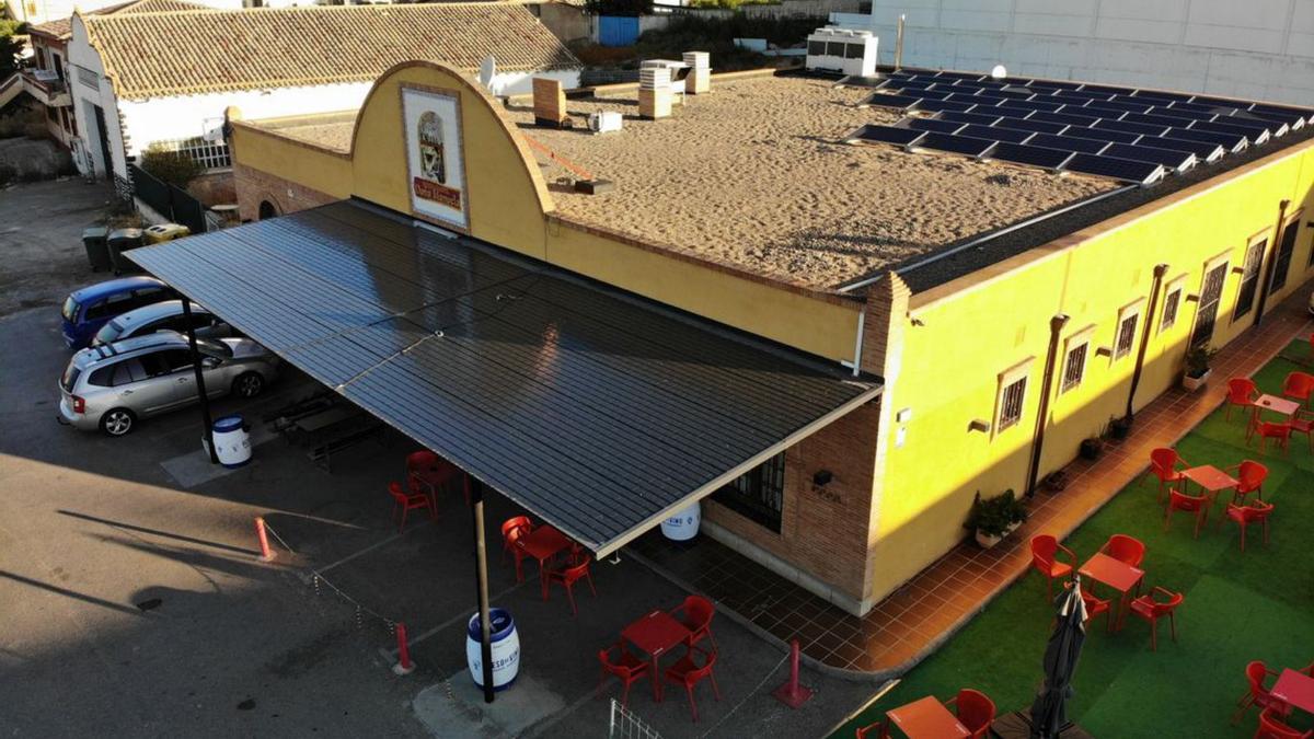 El restaurante ha apostado por la energía solar para reducir costes y emisiones.  | SERVICIO ESPECIAL