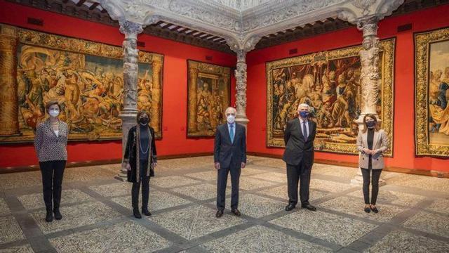 El Patio de la Infanta reabre con una selecta selección de los tapices de Ibercaja