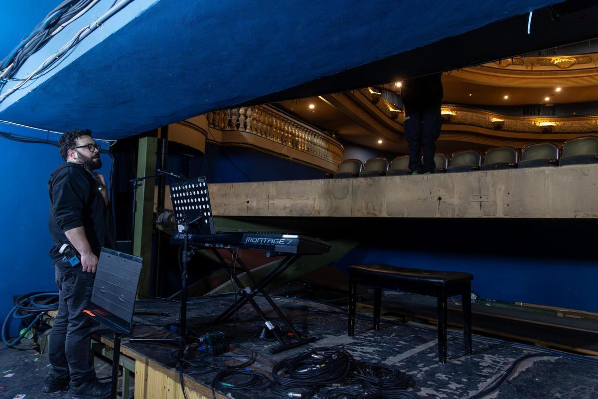 Así se vive “Mamma Mía!” entre bambalinas en el Teatro Principal de Alicante