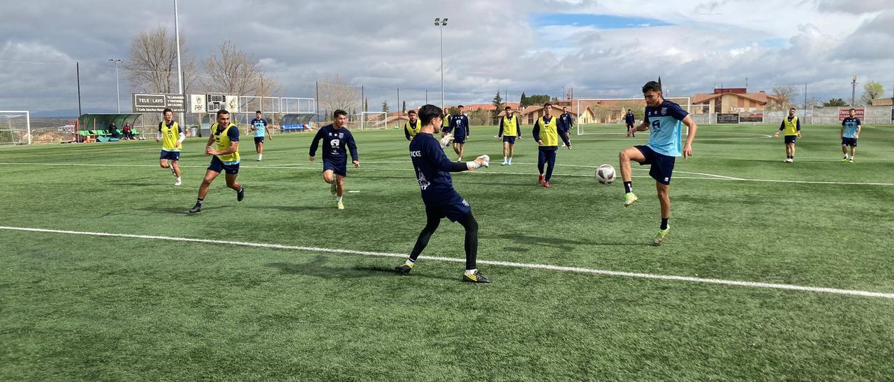 Entrenamiento del Diocesano esta semana.