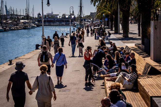 La calor puja a Barcelona aquest cap de setmana i les temperatures es disparen a 35 graus a Catalunya