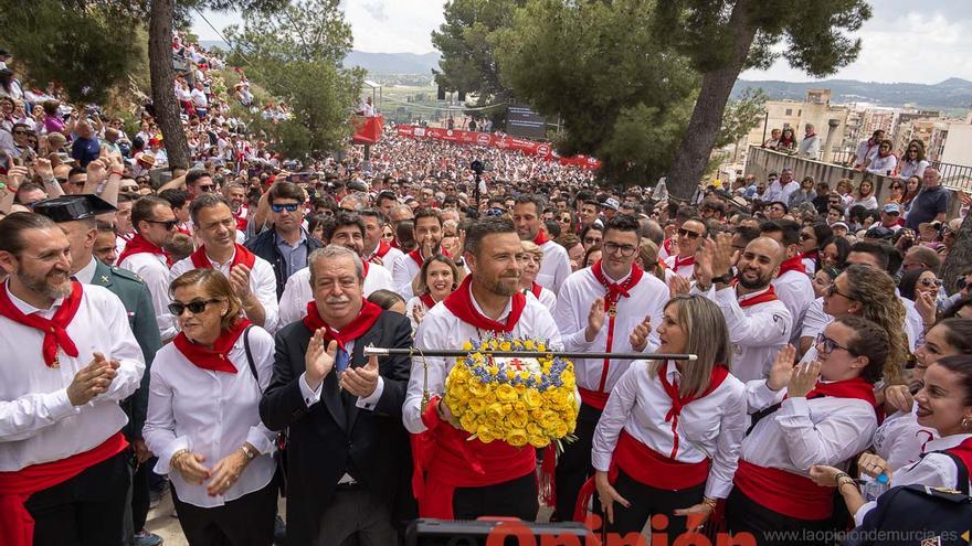 Bandeja de Flores y misa de Aparición de las Fiestas de Caravaca