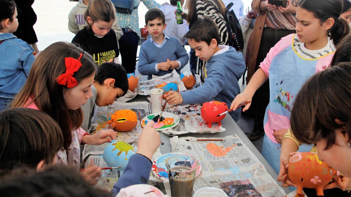 Taller infantil de decoración de guarrinos