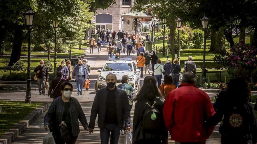 El Día de las Fuerzas Armadas en Oviedo obliga a desalojar del Bombé el Martes de Campo