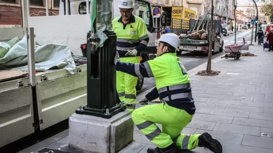 Farolas y arbolado para la calle Entenza