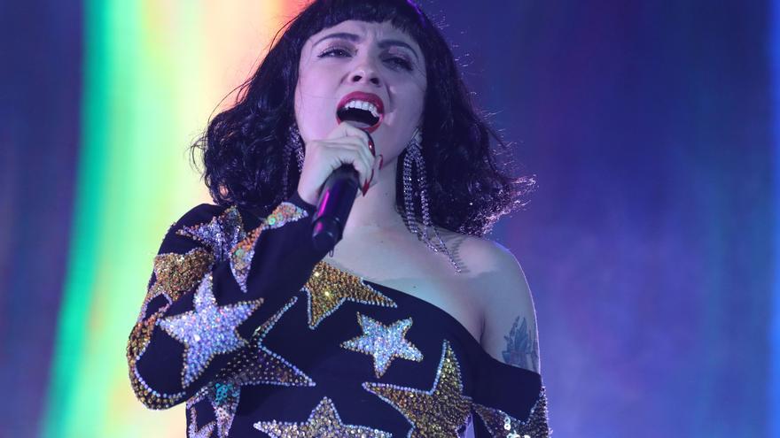 Mon Laferte inicia en Alicante su gira por España