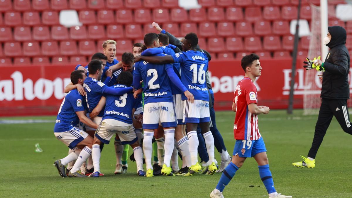 En imágenes: el derbi entre el Sporting y el Real Oviedo