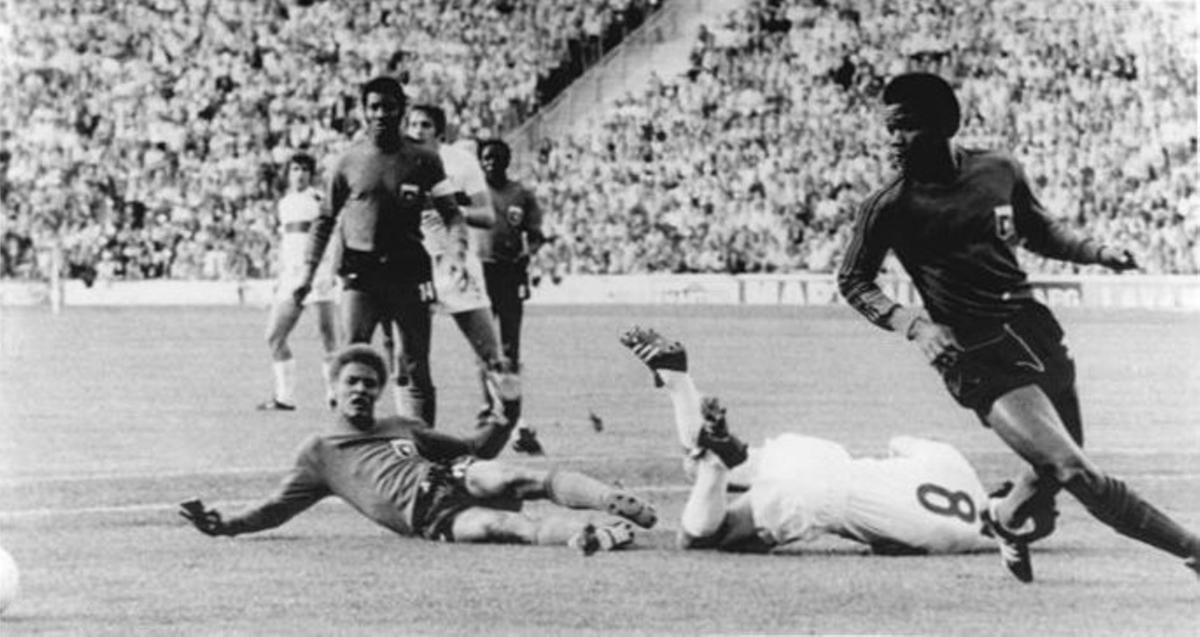 Ernst Jean-Joseph, durante el partido entre Haiti e Italia del Mundial 1974