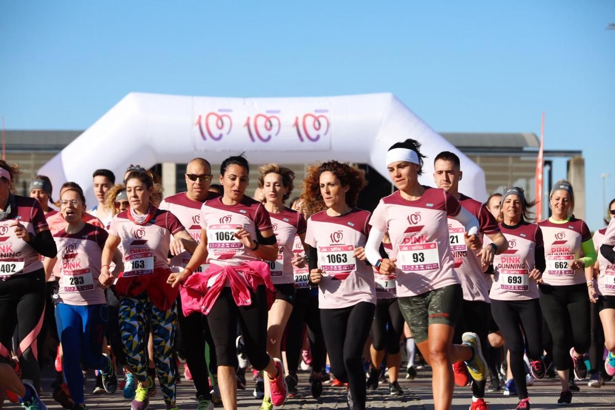 La Pink Running reúne a miles de mujeres deportistas en el Día Internacional de la Mujer