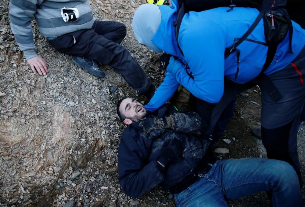 La Gendarmeria francesa retira els manifestants de