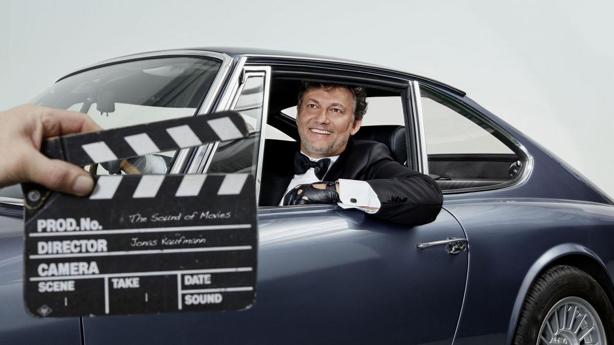 Jonas Kaufmann interpreta temas de compositores legendarios como John Williams, Nino Rota, Hans Zimmer o Max Steiner, entre otros.