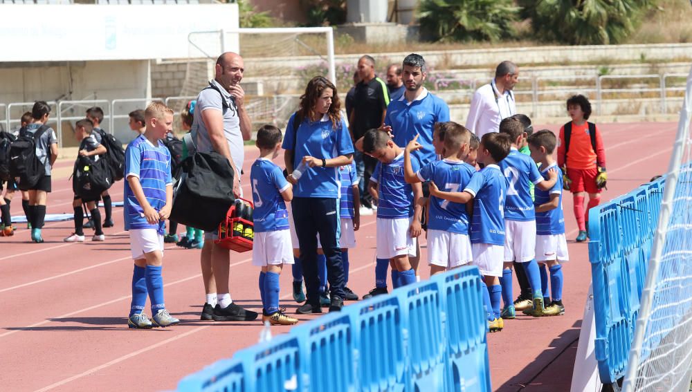 Búscate en las fotos de la VI Fiesta del Deporte de Málaga