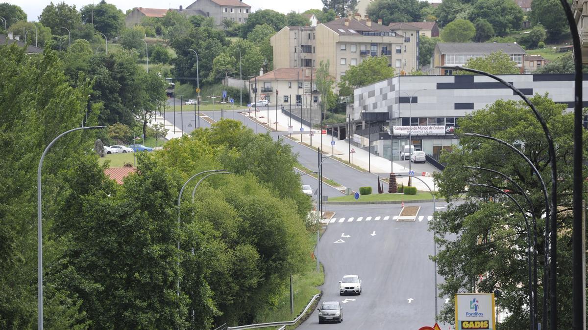 Vista de la Avenida Xosé Cuiña.