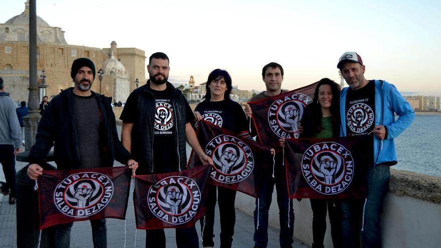 Mil kilómetros de lucha obrera: trabajadores vascos viajan a Cádiz a apoyar las protestas