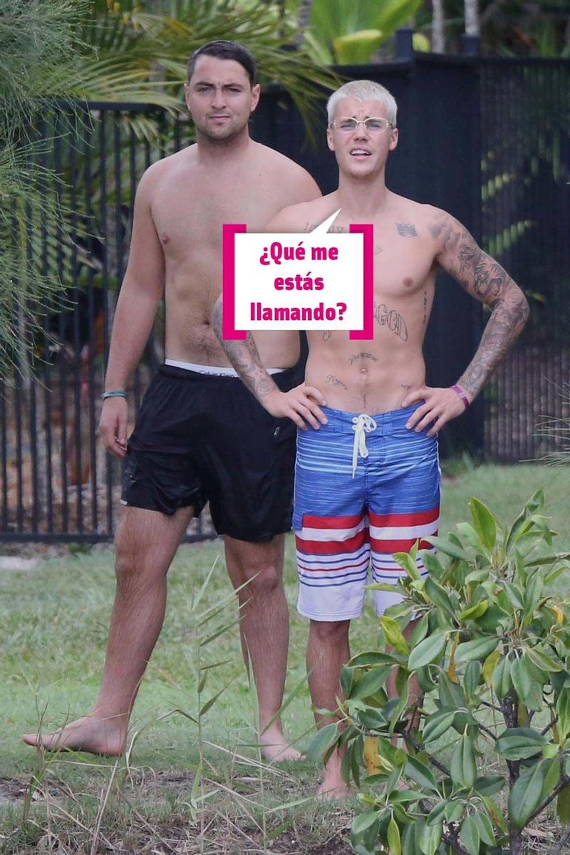 Justin Bieber sin camiseta
