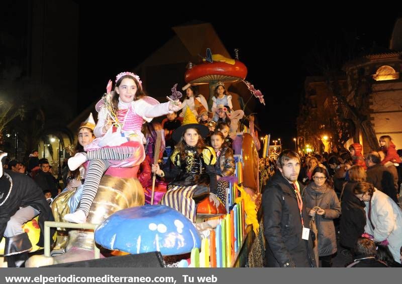 GALERÍA DE FOTOS - Fiesta de Carnaval en el Grao de Castellón