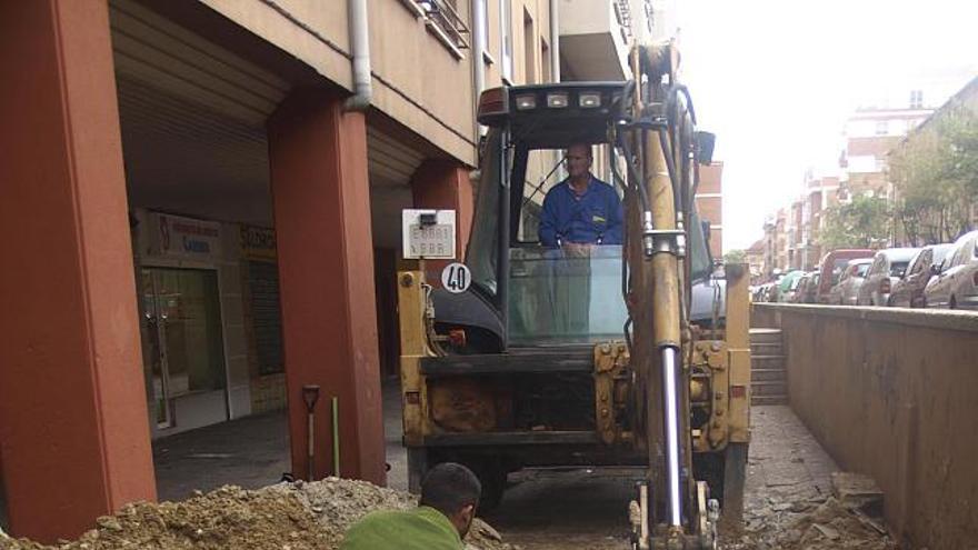 Los vecinos de Requejo, 24 estudian nuevas medidas de presión por las obras